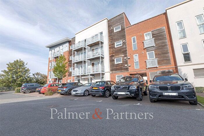 2 Bedroom Apartment For Sale In Gaskell Place, Ipswich, Suffolk, IP2