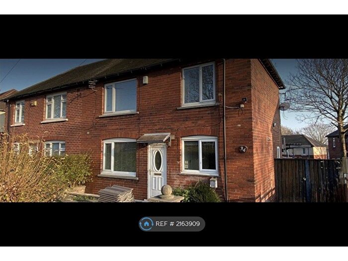 3 Bedroom Semi-Detached House To Rent In Shepley Street, Wakefield, WF1