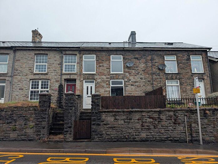 3 Bedroom Detached House To Rent In High Street, Porth, CF39