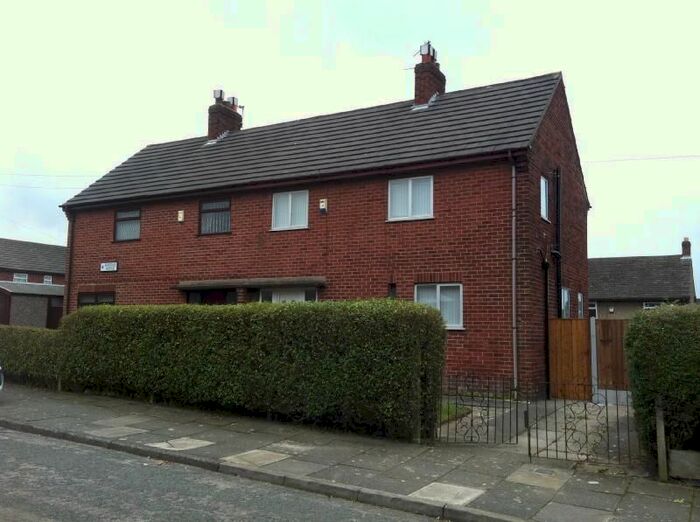 3 Bedroom Semi-Detached House To Rent In Mardale Avenue, Moss Bank, St Helens, WA11