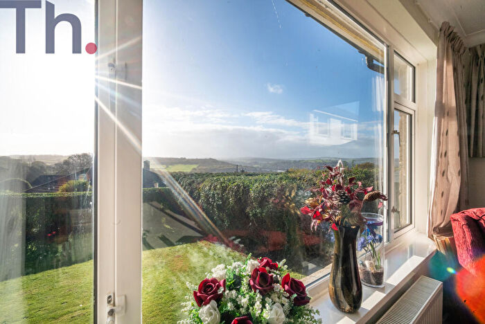 3 Bedroom Detached Bungalow For Sale In Long Lane, Newport, Isle Of Wight, PO30