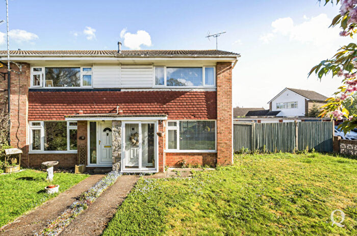 2 Bedroom End Of Terrace House For Sale In Norwood Walk, Sittingbourne, Kent, ME10