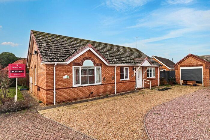 3 Bedroom Detached Bungalow For Sale In Wimberley Close, Weston, PE12