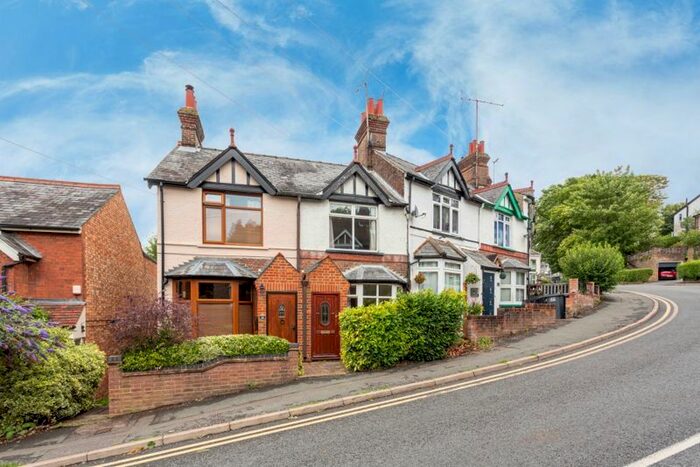 2 Bedroom Property To Rent In Eskdale Avenue, Chesham, HP5