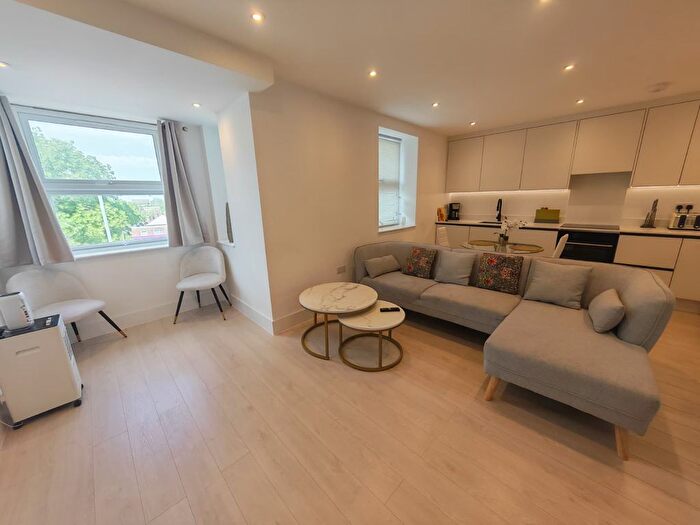 1 Bedroom Flat To Rent In Picardy Road, Belvedere, DA17