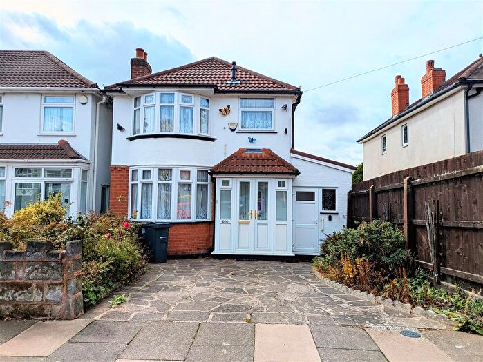 3 Bedroom Detached House For Sale In Duncroft Road, Birmingham, B26