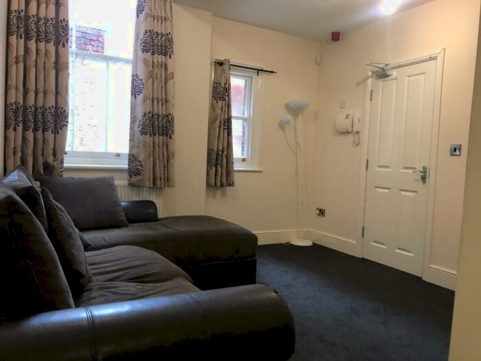 1 Bedroom Flat To Rent In Exchange Alley, Bowlalley Lane, Hull, HU1