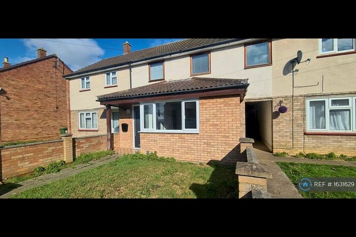 4 Bedroom Terraced House To Rent In Jackson Road, Cambridge, CB4