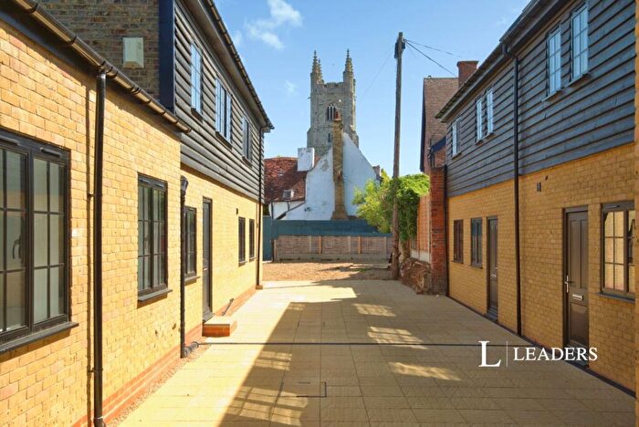1 Bedroom Flat To Rent In Victoria Mews, Southend-on-Sea, Essex, SS2