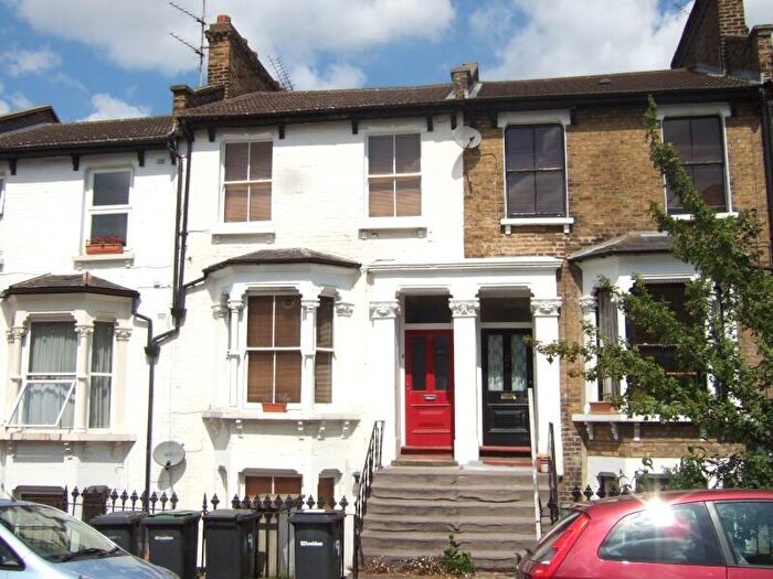2 Bedroom Maisonette To Rent In Kitto Road, New Cross, SE14