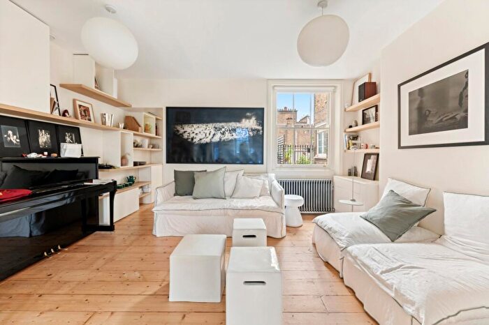 1 Bedroom Flat To Rent In Iliffe Street, Walworth, SE17