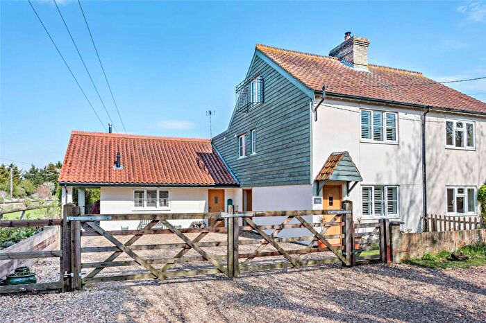 3 Bedroom Detached House For Sale In Angle Lane, Shepreth, Royston, Cambridgeshire, SG8