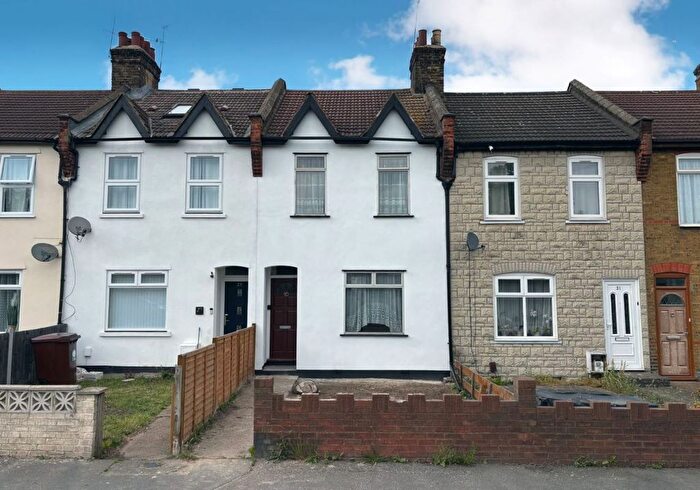 2 Bedroom Terraced House For Sale In Blewitts Cottages, New Road, Rainham, Essex, RM13