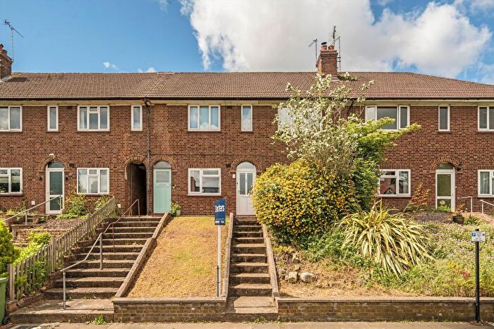 2 Bedroom Flat To Rent In Cliffview Road, Lewisham, SE13