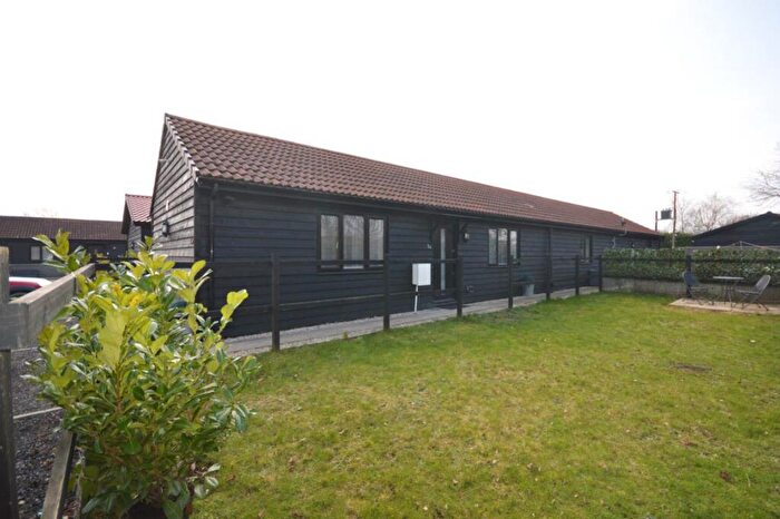 2 Bedroom Bungalow To Rent In Elsenham Road, Stansted, CM24