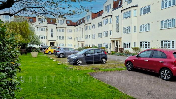 1 Bedroom Flat To Rent In Etchingham Park Road, London, N3