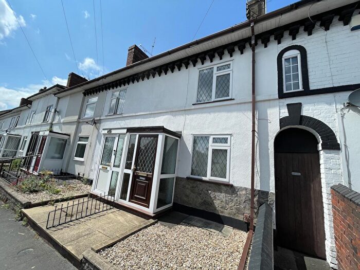 2 Bedroom Terraced House For Sale In Wollaston - High Street, DY8