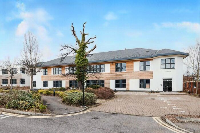 1 Bedroom Apartment To Rent In Clifton House, Bracknell, RG12