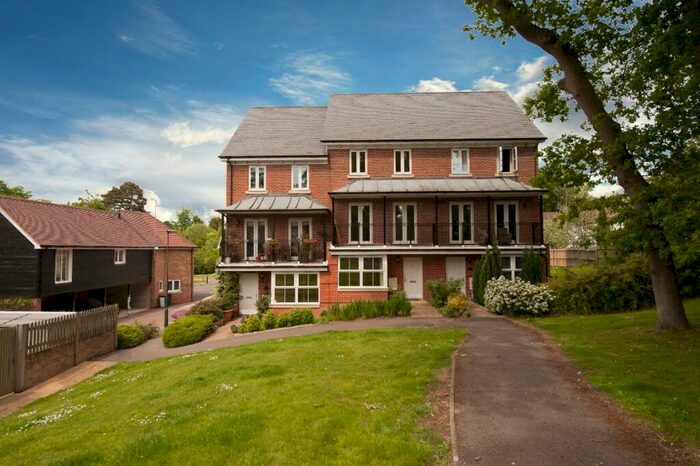 4 Bedroom Terraced House To Rent In Worth, Crawley, RH10