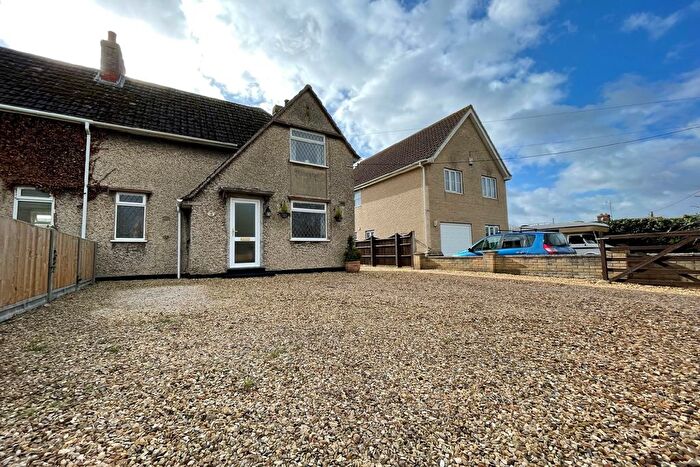 3 Bedroom Semi-Detached House For Sale In Methwold Road, Methwold Hythe, Thetford, IP26