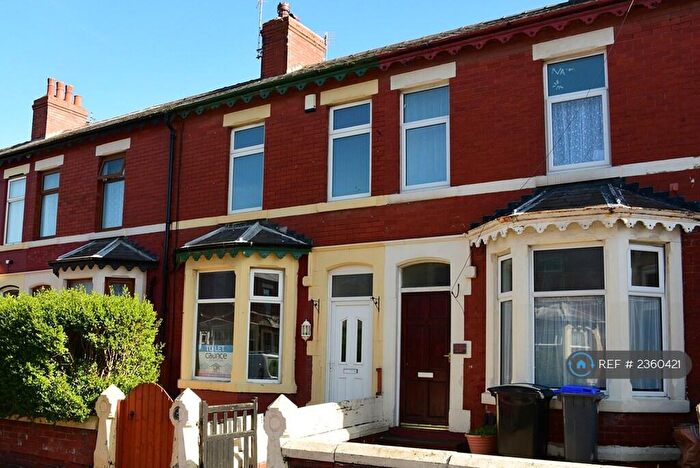 4 Bedroom Terraced House To Rent In Hawthorn Road, Blackpool, FY1