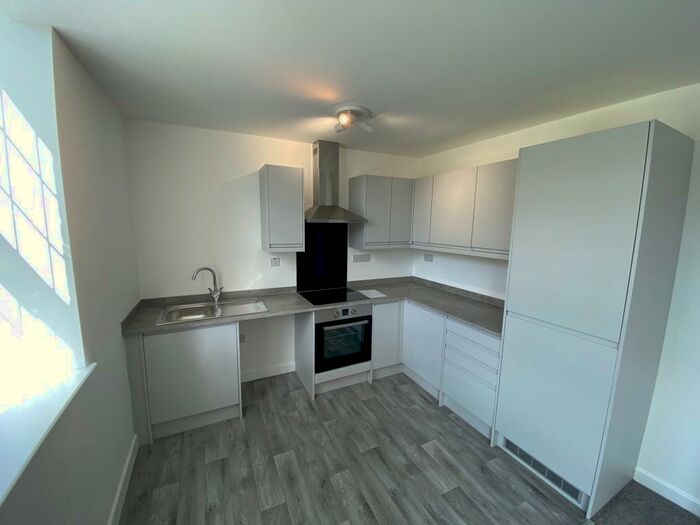 2 Bedroom Flat To Rent In Peach Trees Apartments, Mansfield, NG18