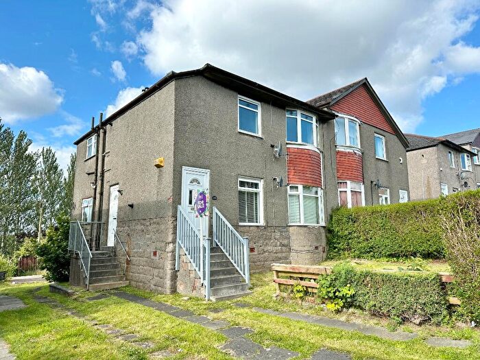 2 Bedroom Flat To Rent In Croftwood Avenue, Croftfoot, Glasgow, G44