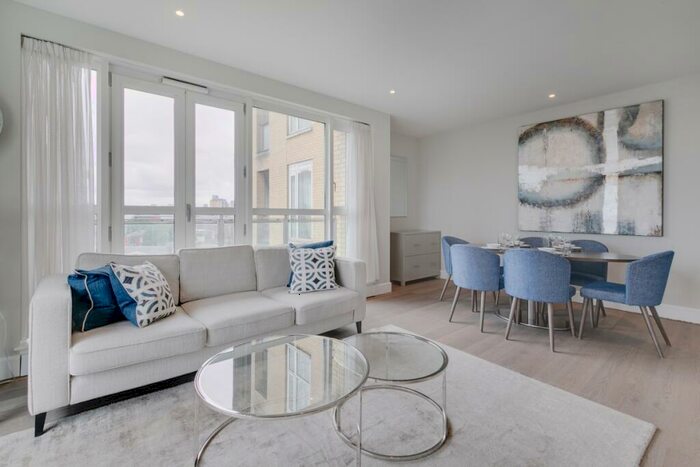 2 Bedroom Apartment To Rent In Westferry Circus, E14