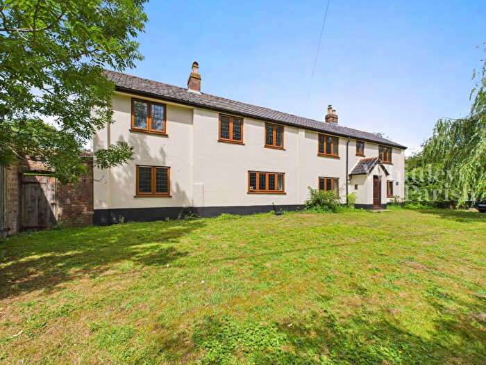 4 Bedroom Detached House For Sale In High Green, Great Moulton, NR15