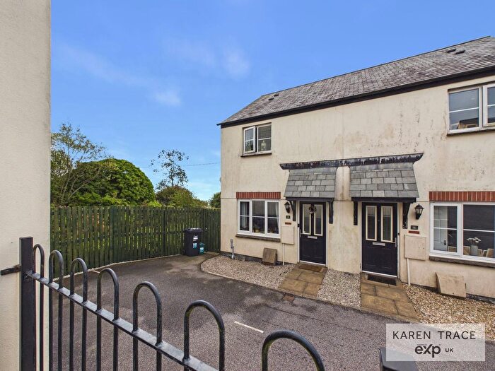 2 Bedroom Semi-Detached House For Sale In Hammer Drive, Carclaze, St Austell, PL25