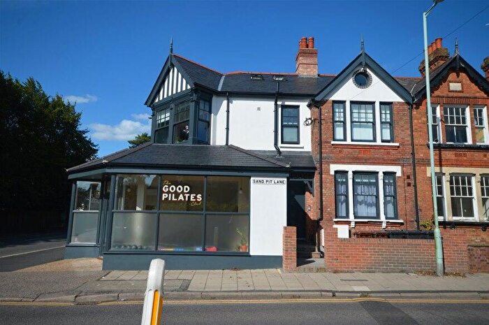 1 Bedroom Flat To Rent In Sandpit Lane, St Albans, Hertfordshire, AL1