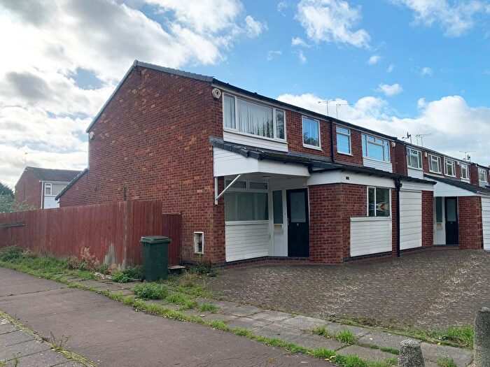 4 Bedroom End Of Terrace House For Sale In Dorchester Way, Coventry, CV2