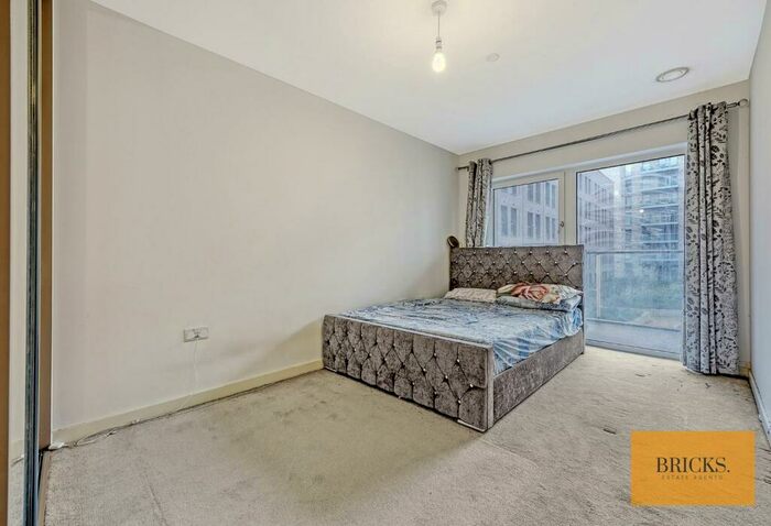 1 Bedroom Flat For Sale In Lyall House, Shipbuilding Way, London, E13
