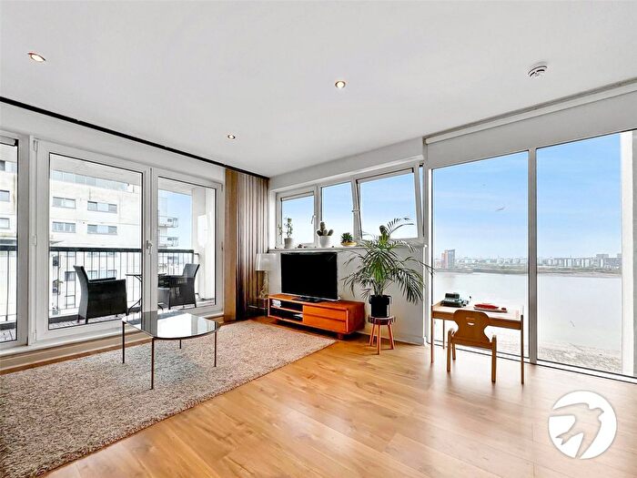 2 Bedroom Flat To Rent In Erebus Drive, London, SE28