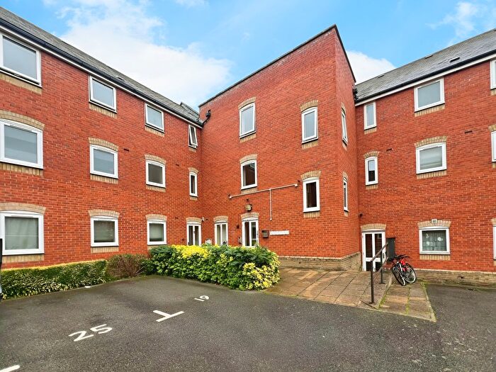 3 Bedroom Flat To Rent In Meachen Road, Colchester, CO2