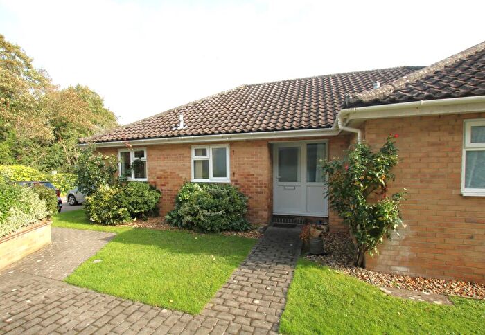 1 Bedroom House To Rent In Bishop Pelham Court, Keswick Hall, Norwich, NR4