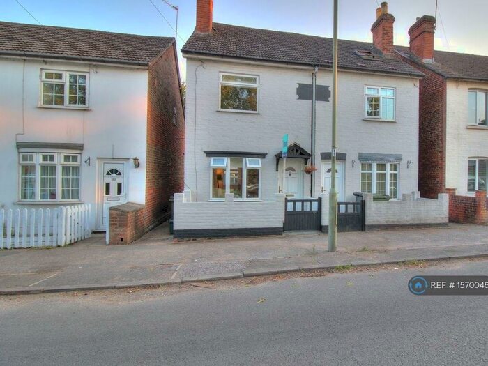 3 Bedroom Semi-Detached House To Rent In Stoughton Road, Guildford, GU1