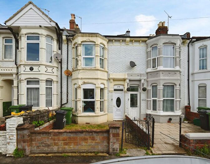3 Bedroom Terraced House For Sale In Laburnum Grove, Portsmouth, PO2