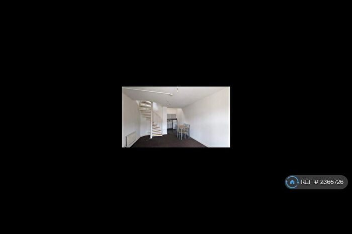 1 Bedroom Terraced House To Rent In Elgar Close, London, E13