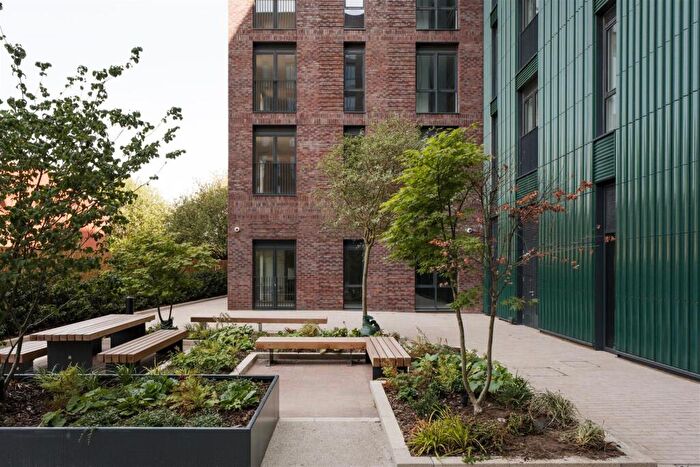 1 Bedroom Apartment For Sale In Eliza Yard, Ancoats, M4