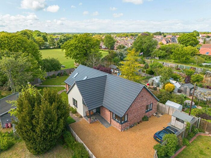 3 Bedroom Detached Bungalow For Sale In North Walsham Road, Trunch, NR28