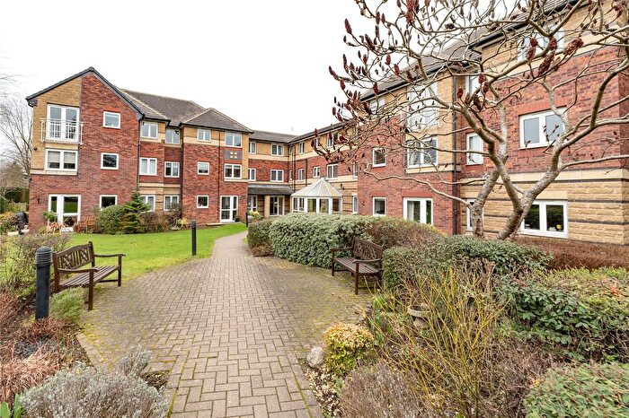 1 Bedroom Flat For Sale In Primrose Court, Primley Park View, Leeds, West Yorkshire, LS17