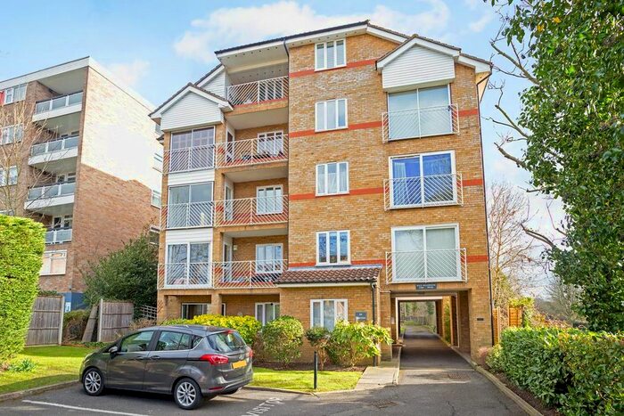 1 Bedroom Flat To Rent In Parkview, Ewell Road, KT6