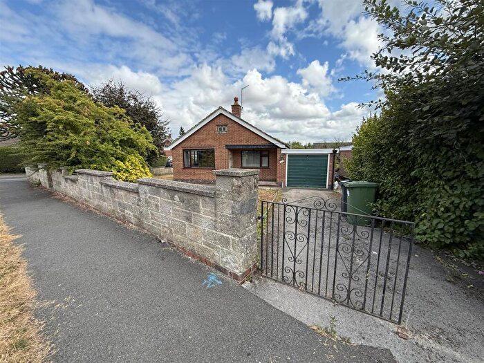 2 Bedroom Detached Bungalow For Sale In Warmwells Lane, Marehay, Ripley, DE5