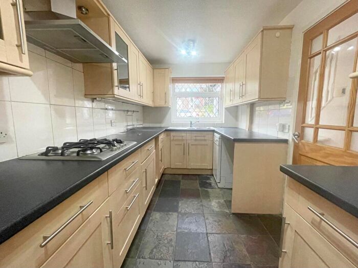 3 Bedroom House To Rent In Ryarsh Crescent, Orpington, BR6