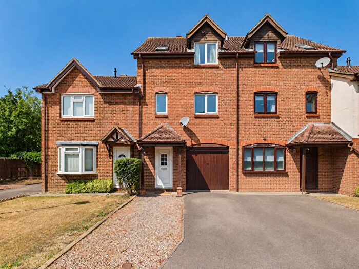 3 Bedroom Terraced House For Sale In Minstrel Way, Churchdown, Gloucester, GL3