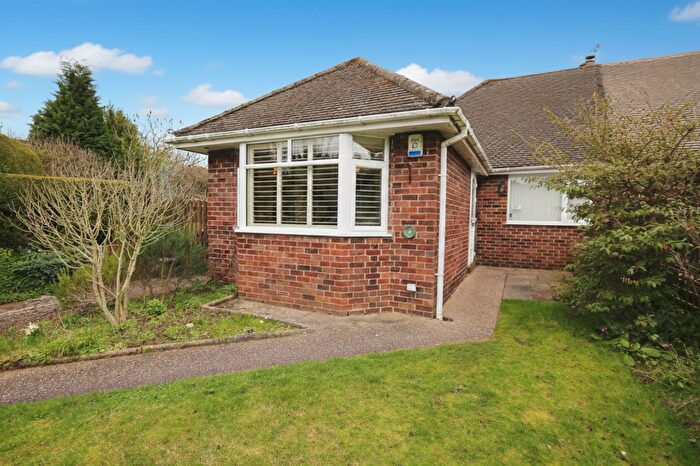 3 Bedroom Semi-Detached Bungalow For Sale In Bridge Lane, Cuddington, CW8