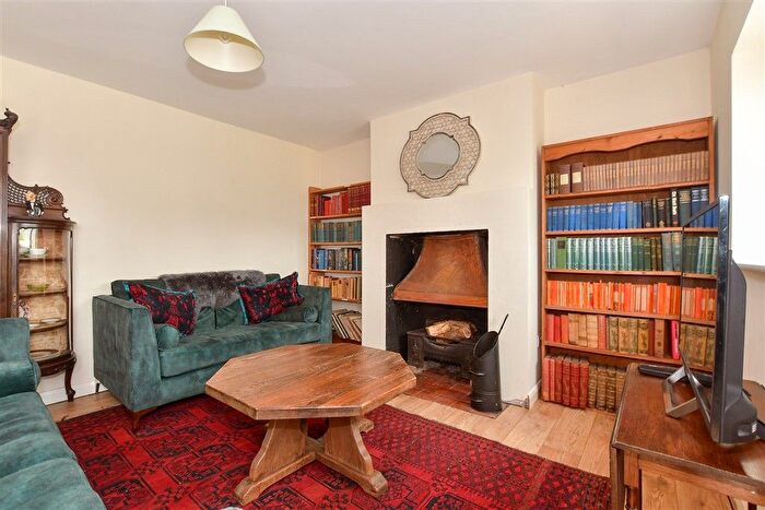 3 Bedroom Semi Detached House For Sale In Church Lane, Ripe, Lewes, East Sussex, BN8