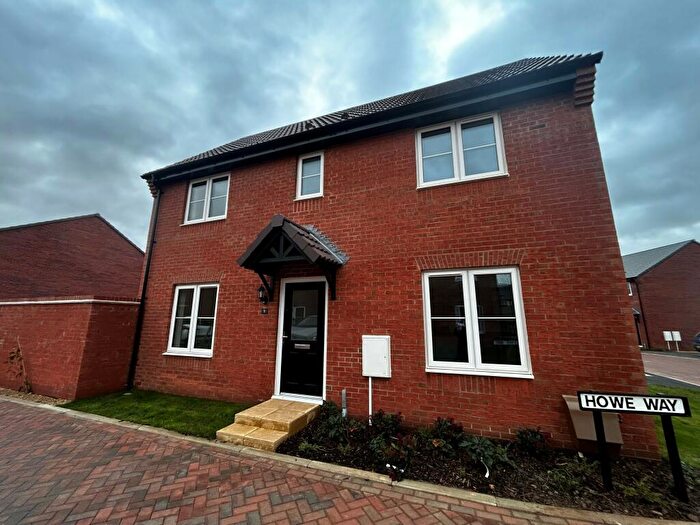 3 Bedroom Semi-Detached House To Rent In Howe Way, Sleaford, NG34