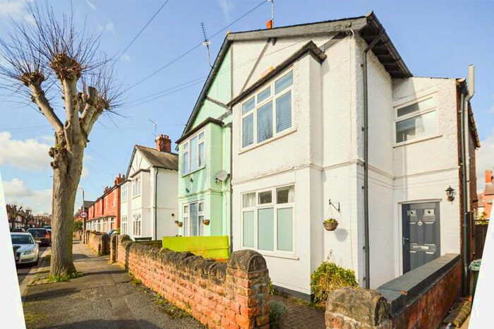 2 Bedroom Semi-Detached House To Rent In Carnarvon Road, West Bridgford, Nottingham, Nottinghamshire, NG2